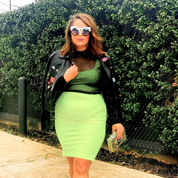 Meet your Posher, Ashley - Picture 1 of 3